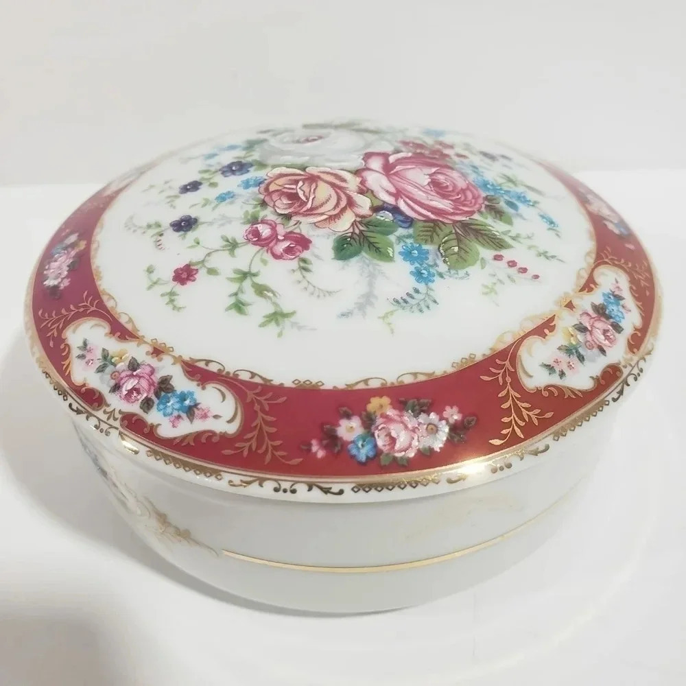 VTG T.Limoges Floral Trinket Box/Powder Box,Multi-colored.